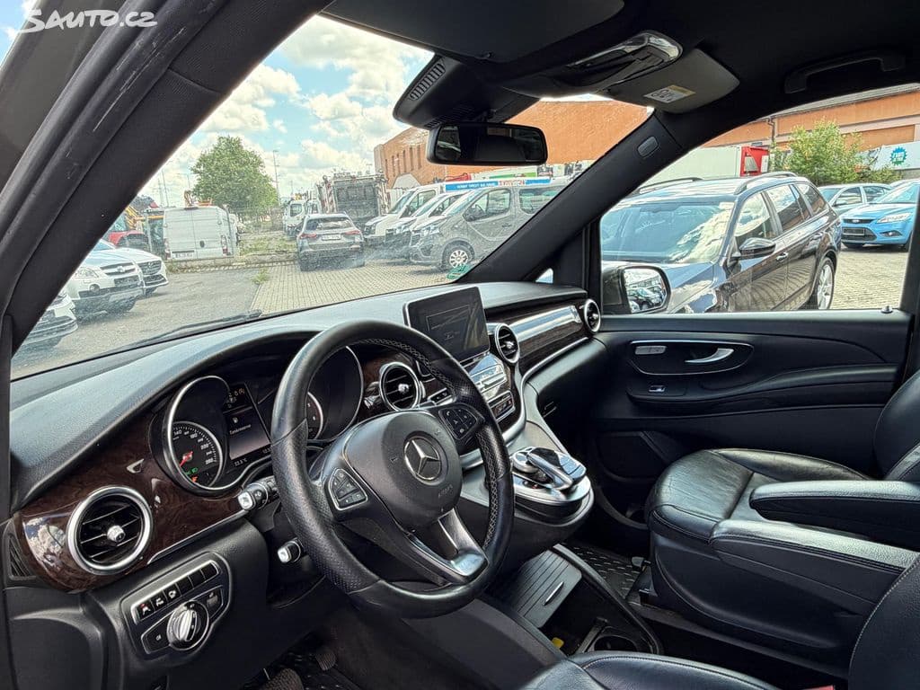 2015 Mercedes-Benz V-CLASS - 2