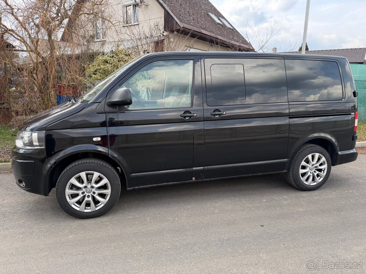 2013 Volkswagen CARAVELLE - 2
