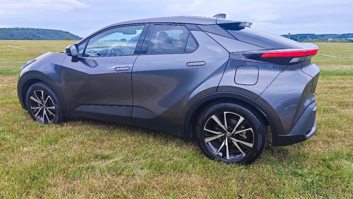 2025 Toyota C-HR - 2