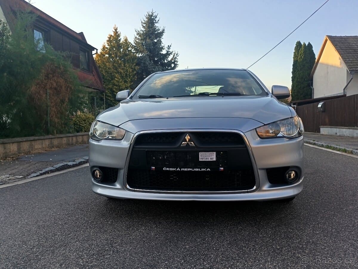 2011 Mitsubishi LANCER - 2
