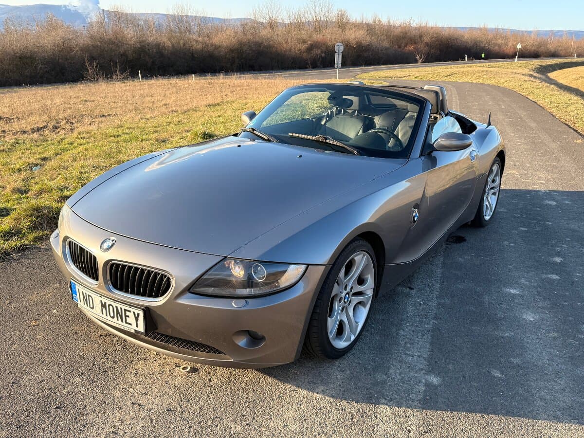 2004 BMW Z4 - 2