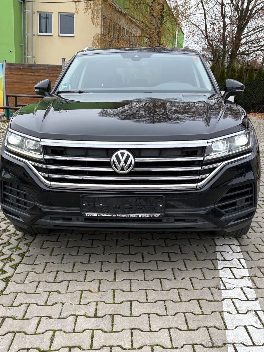 2020 Volkswagen TOUAREG - 2