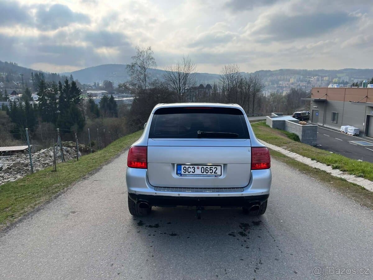 Porsche CAYENNE - 2