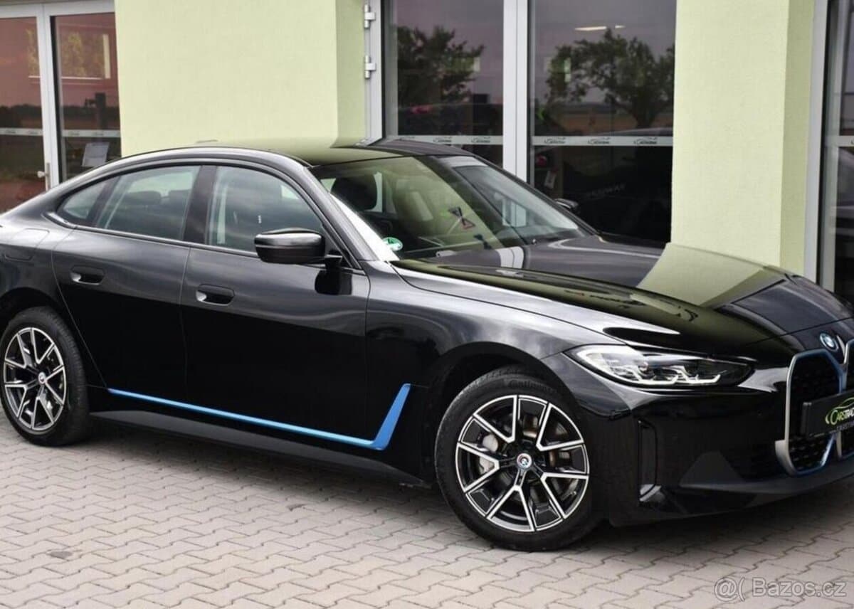 2023 BMW i4 - 2