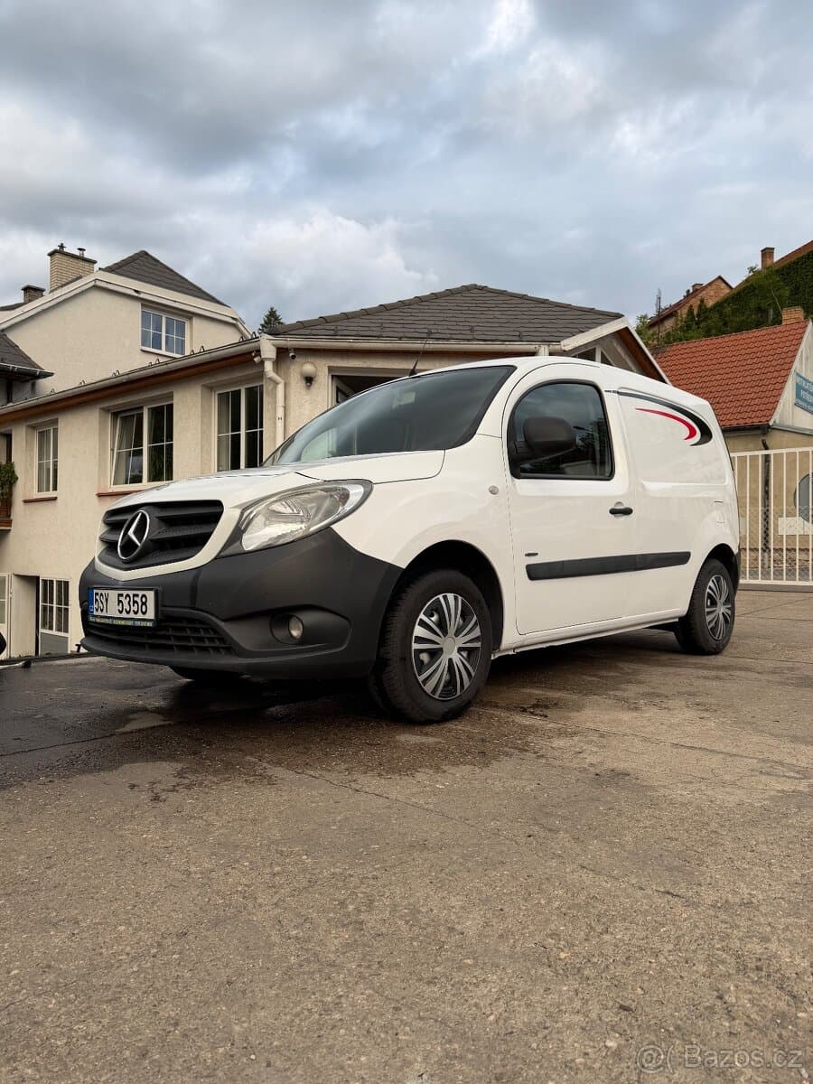 2013 Mercedes-Benz CITAN - 2