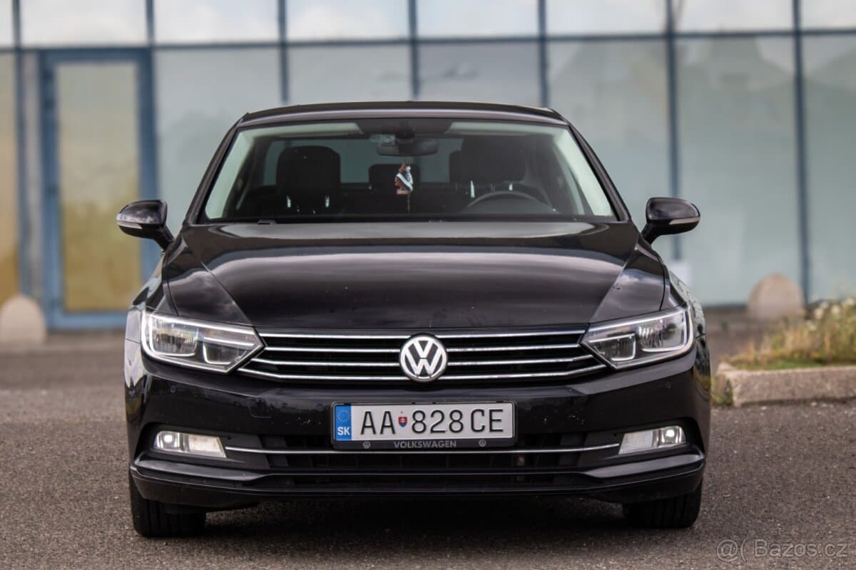 2016 Volkswagen PASSAT - 2