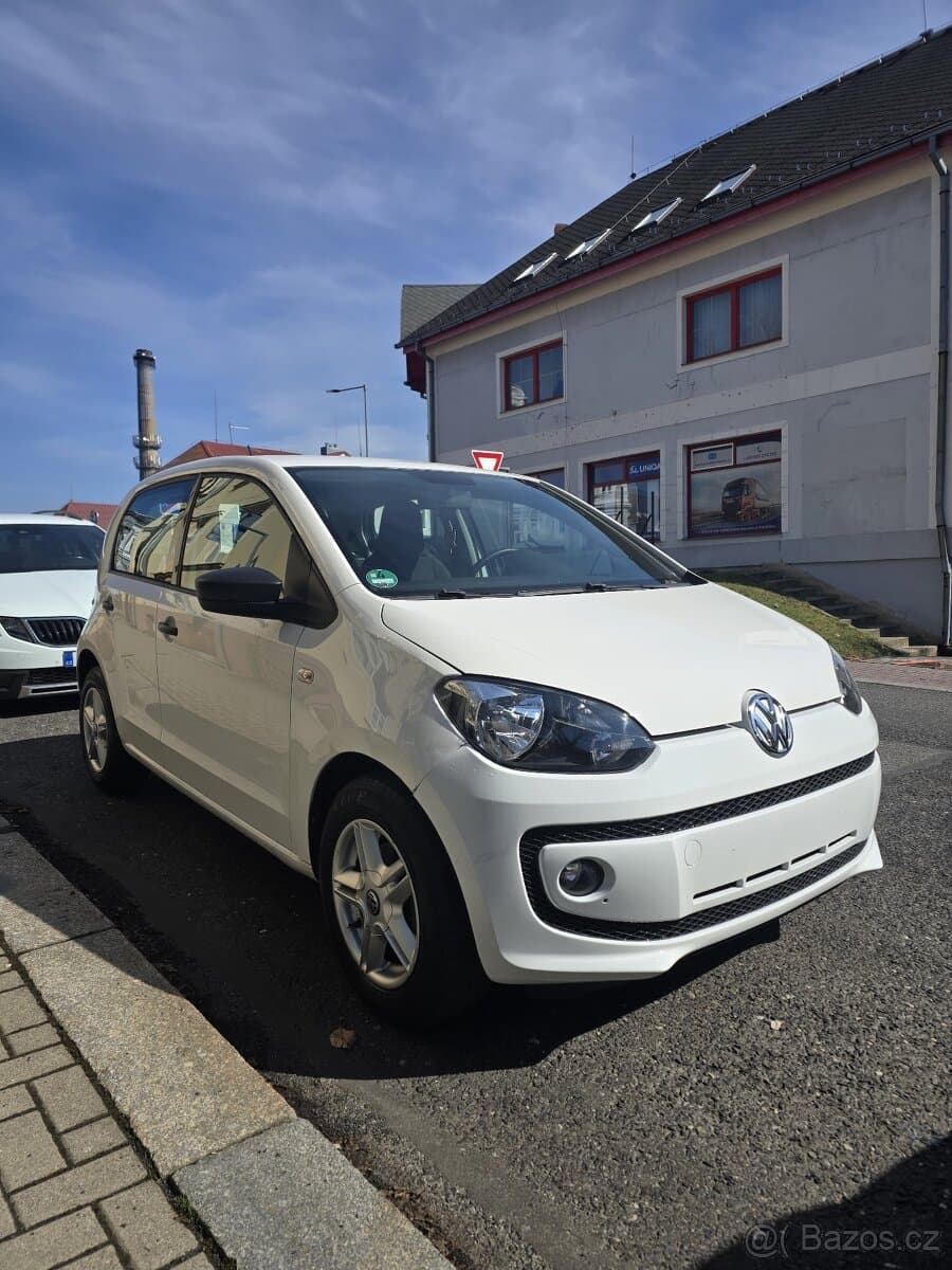 2015 Volkswagen UP! - 2