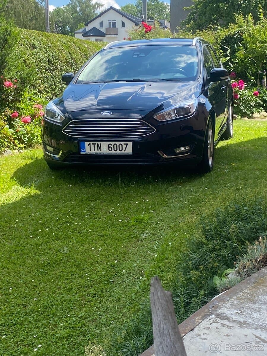 2017 Ford FOCUS - 2