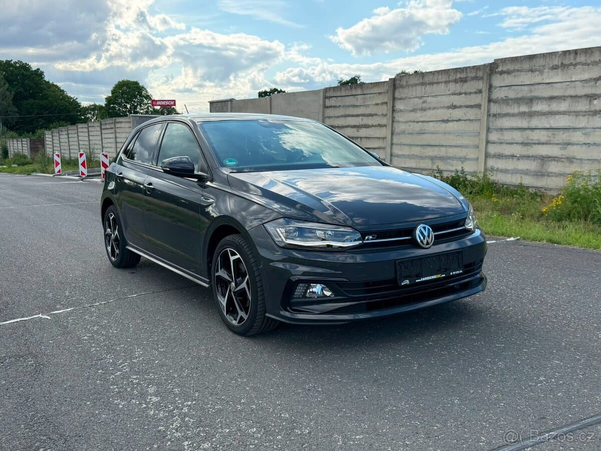 2018 Volkswagen POLO - 2