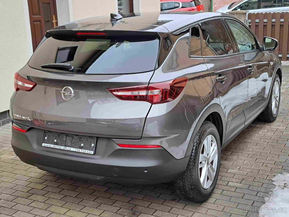 2020 Opel GRANDLAND - 2