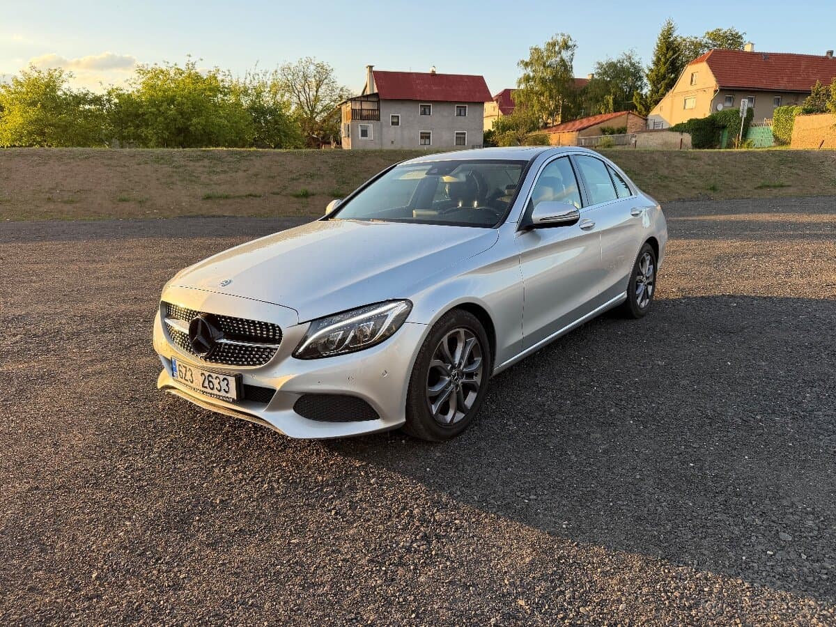 2017 Mercedes-Benz OSTATNÍ - 2