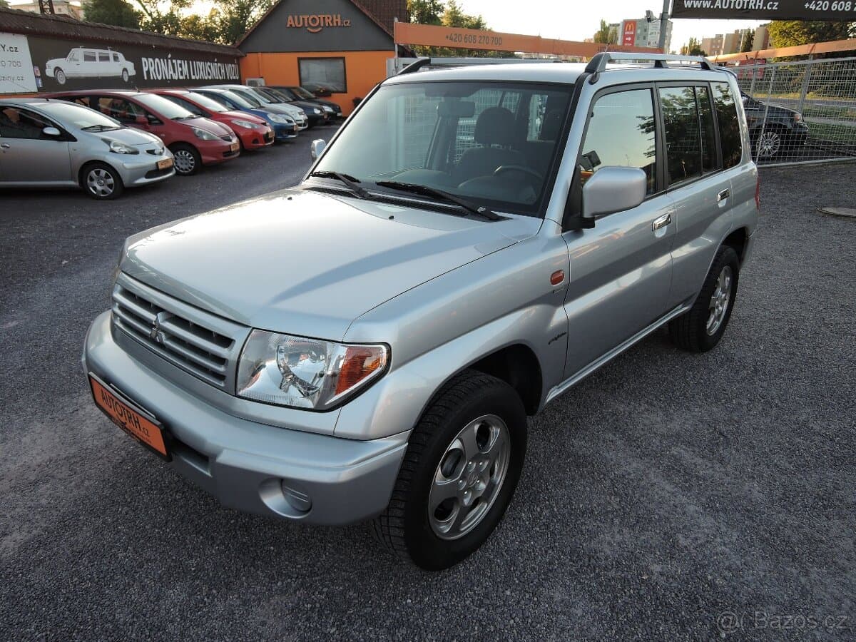 2006 Mitsubishi PAJERO - 2