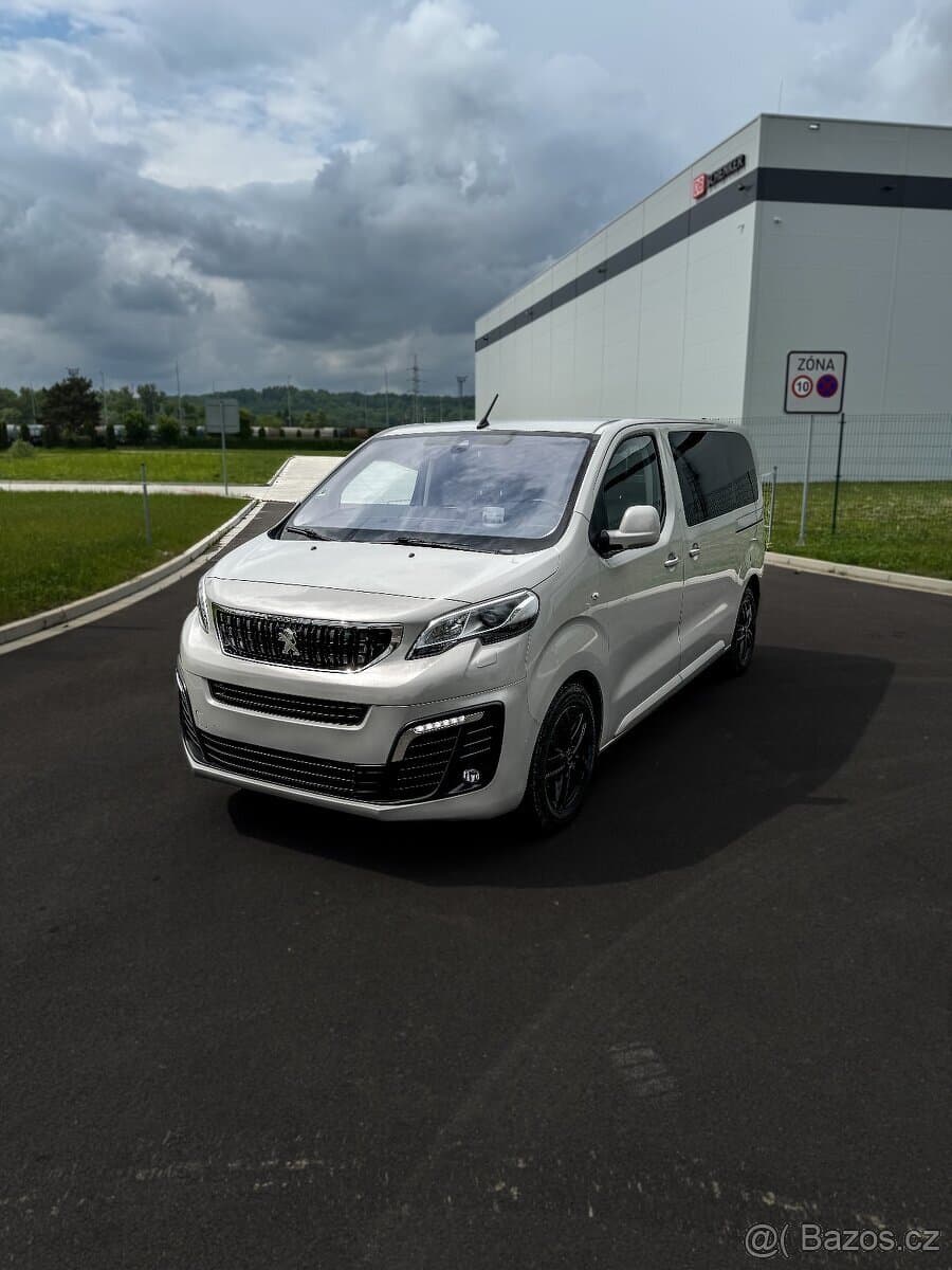 Peugeot TRAVELLER - 2