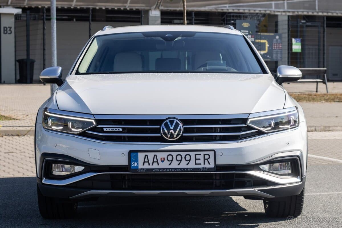 2022 Volkswagen PASSAT - 2