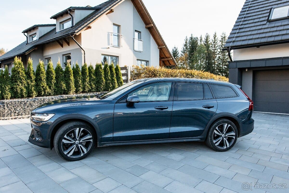 2019 Volvo V60 - 2