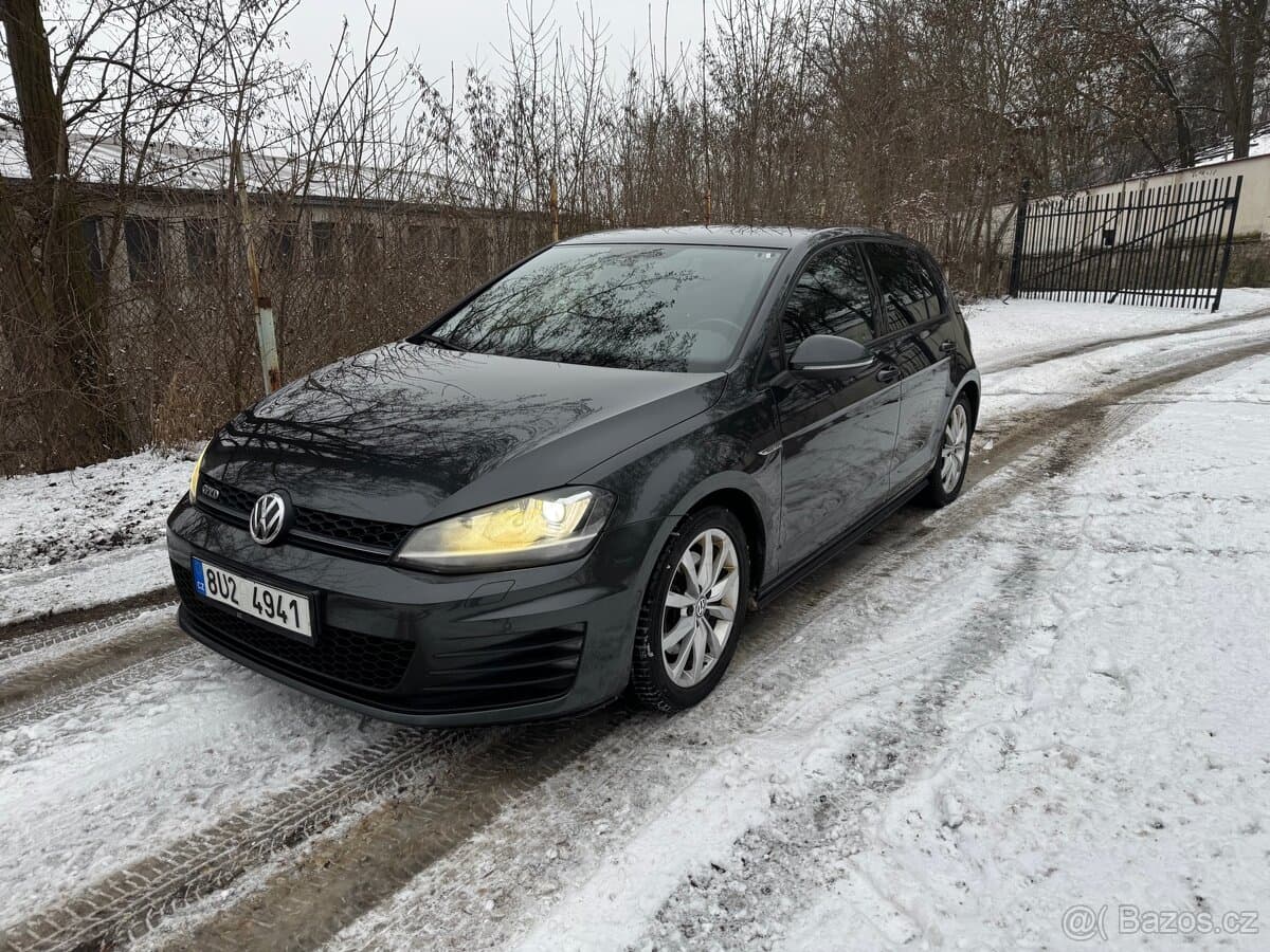 2014 Volkswagen GOLF - 2