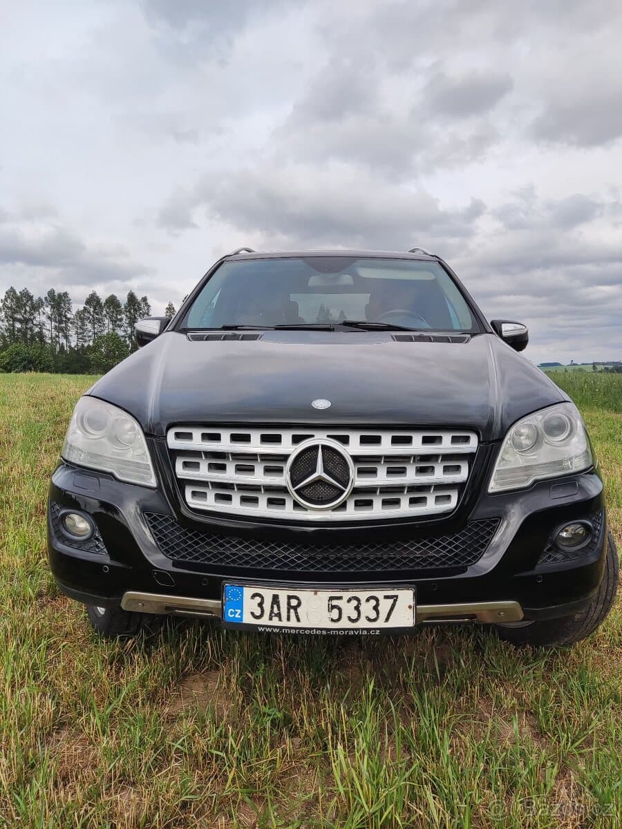 2009 Mercedes-Benz M-CLASS - 2