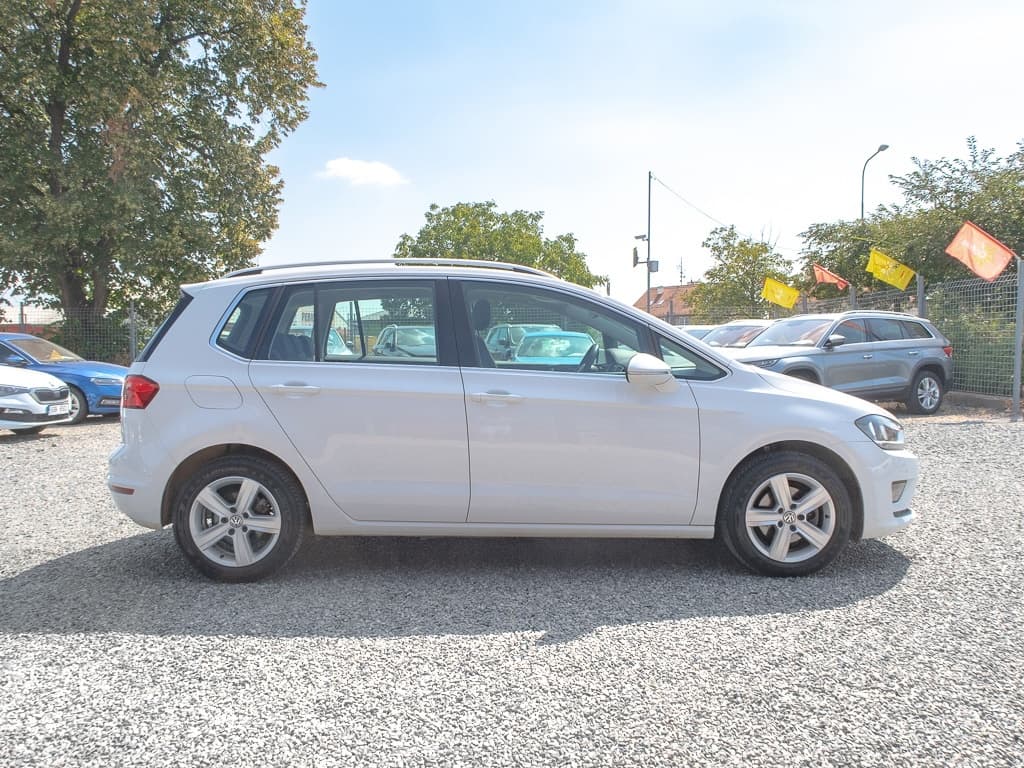 2015 Volkswagen GOLF - 2