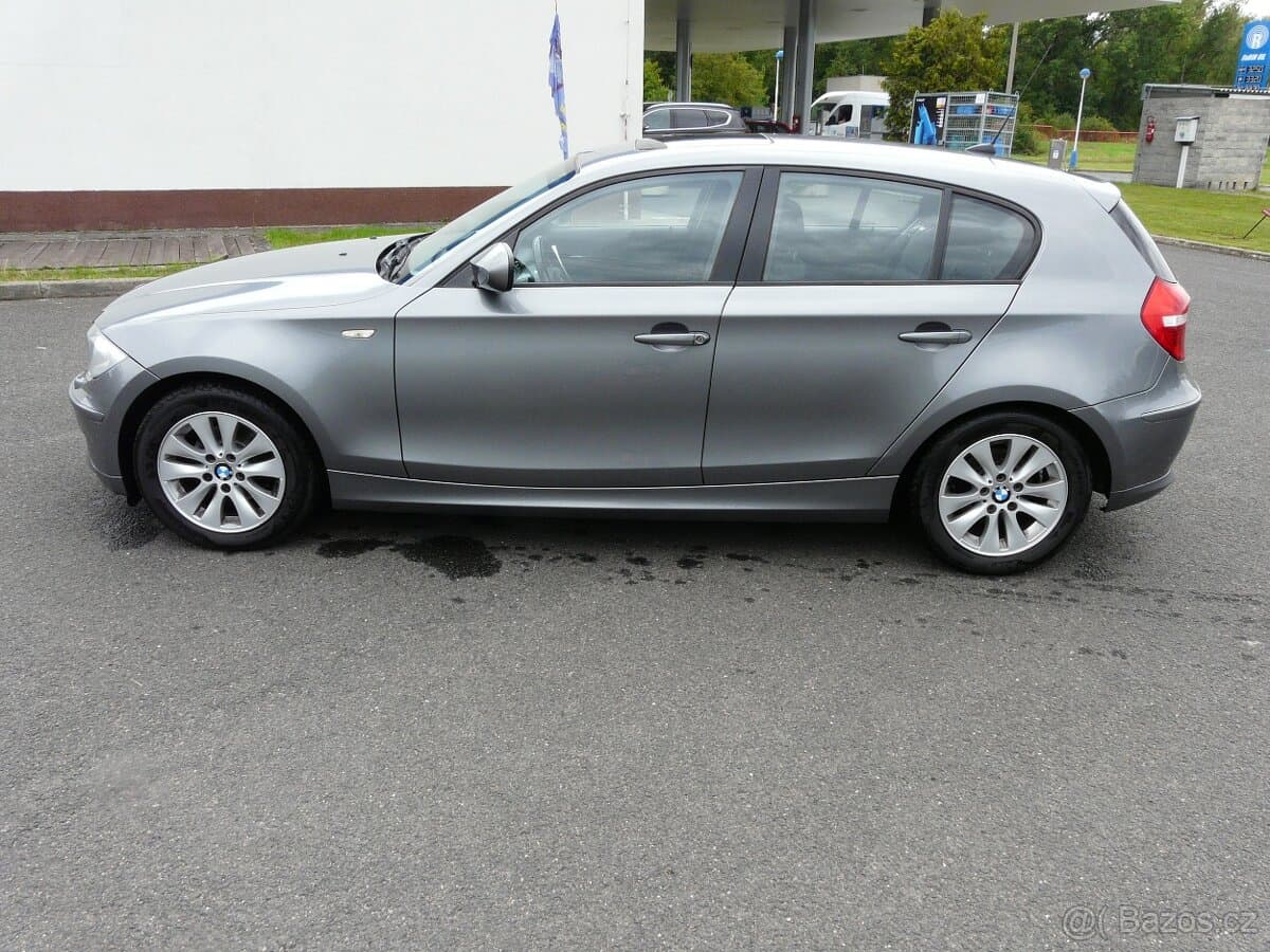 2011 BMW 1-SERIES - 2