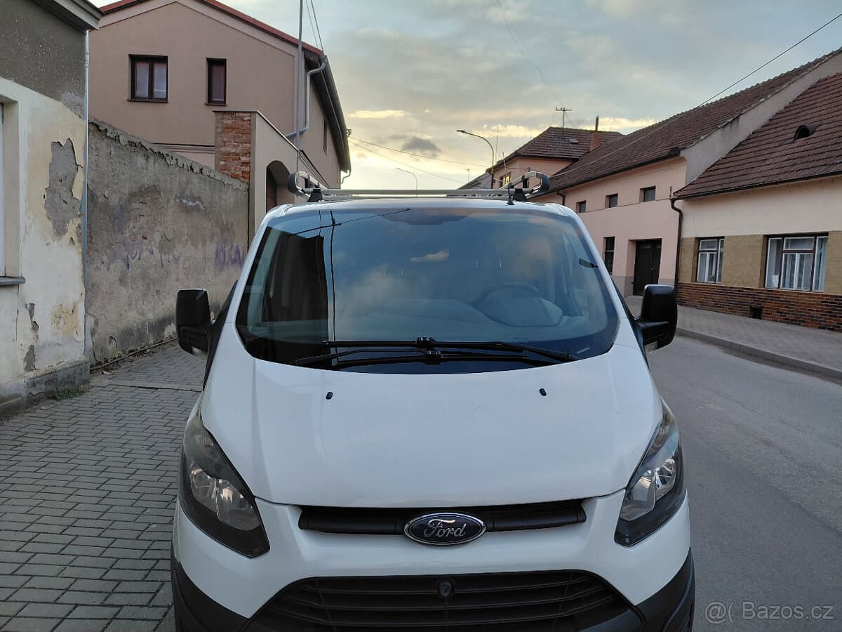 2014 Ford TOURNEO - 2