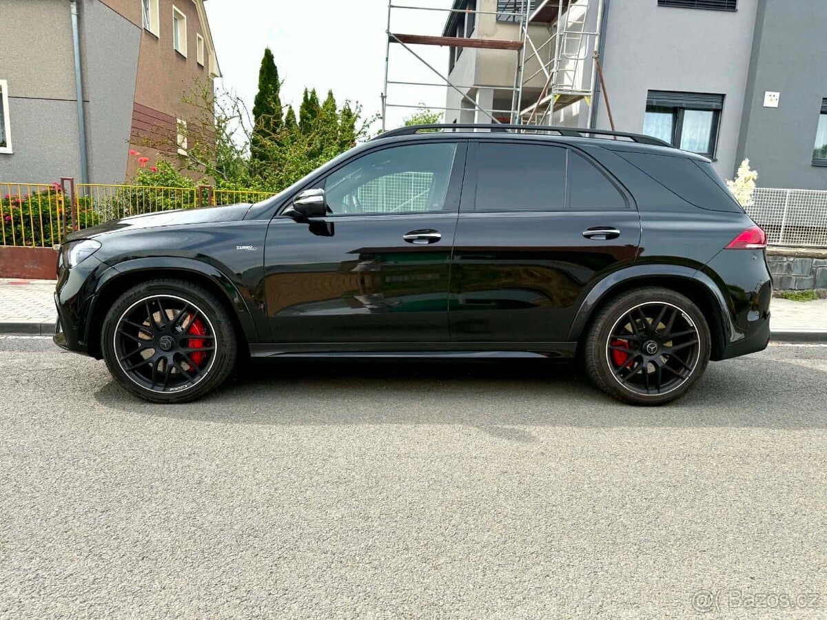 2023 Mercedes-Benz GL - 2