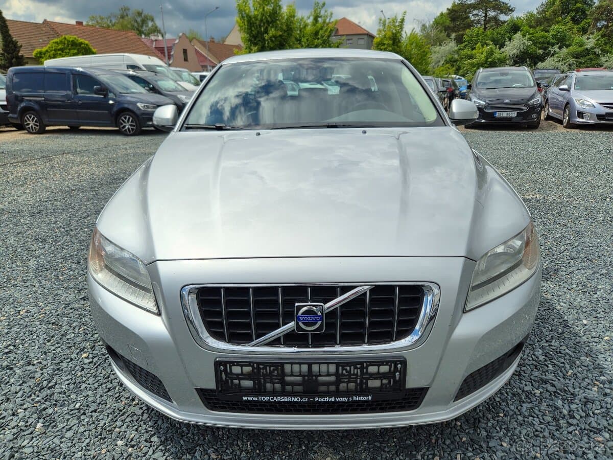 2008 Volvo V70 - 2