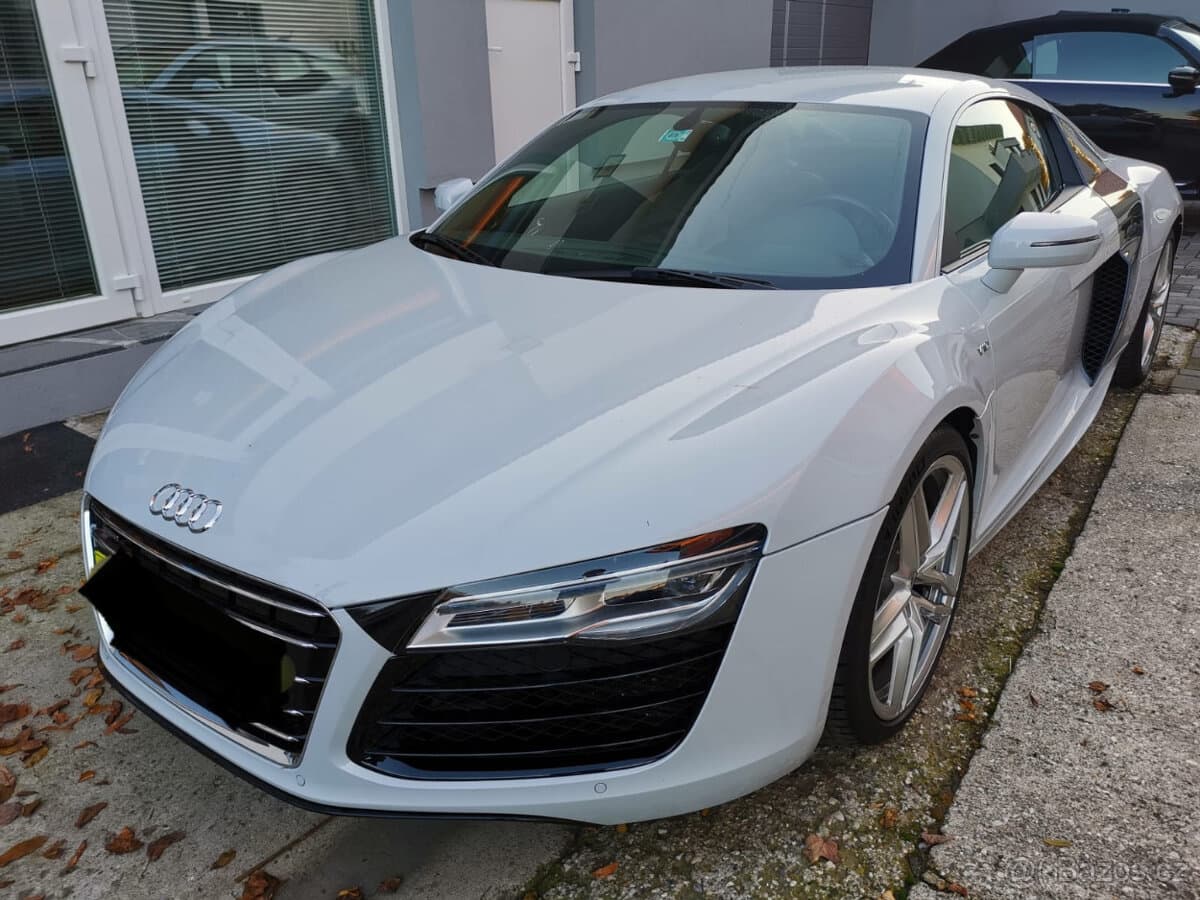 Audi R8 - 2