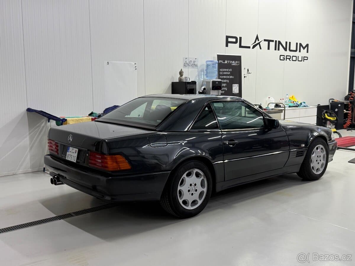 1993 Mercedes-Benz SL - 2