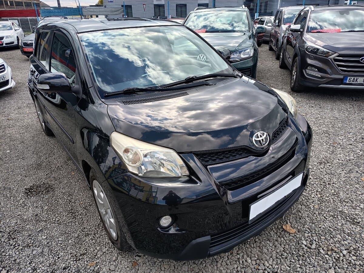 2010 Toyota OSTATNÍ - 2