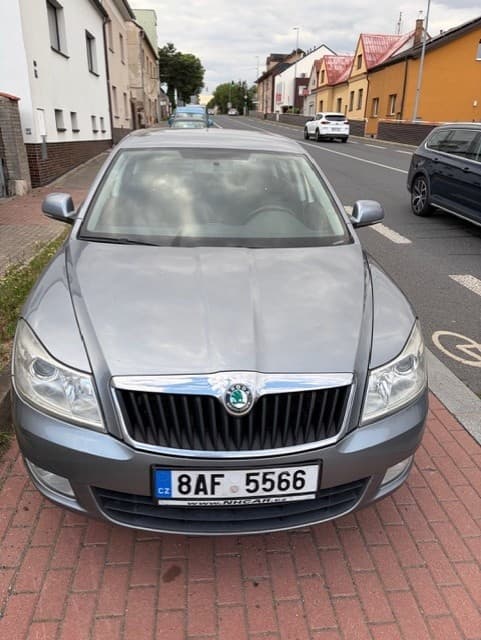 Škoda OCTAVIA - 2