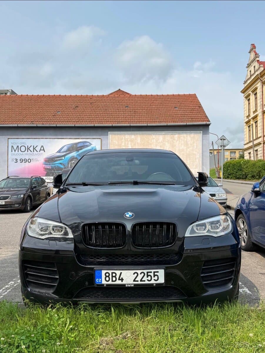 2012 BMW M5 - 2