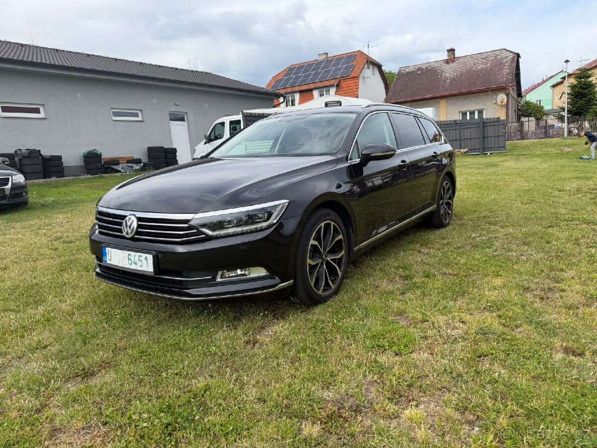 2016 Volkswagen PASSAT - 2