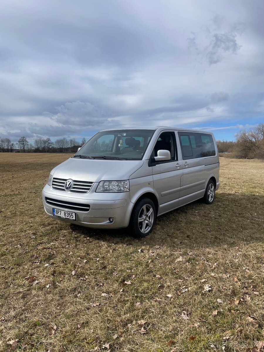 Volkswagen MULTIVAN - 2