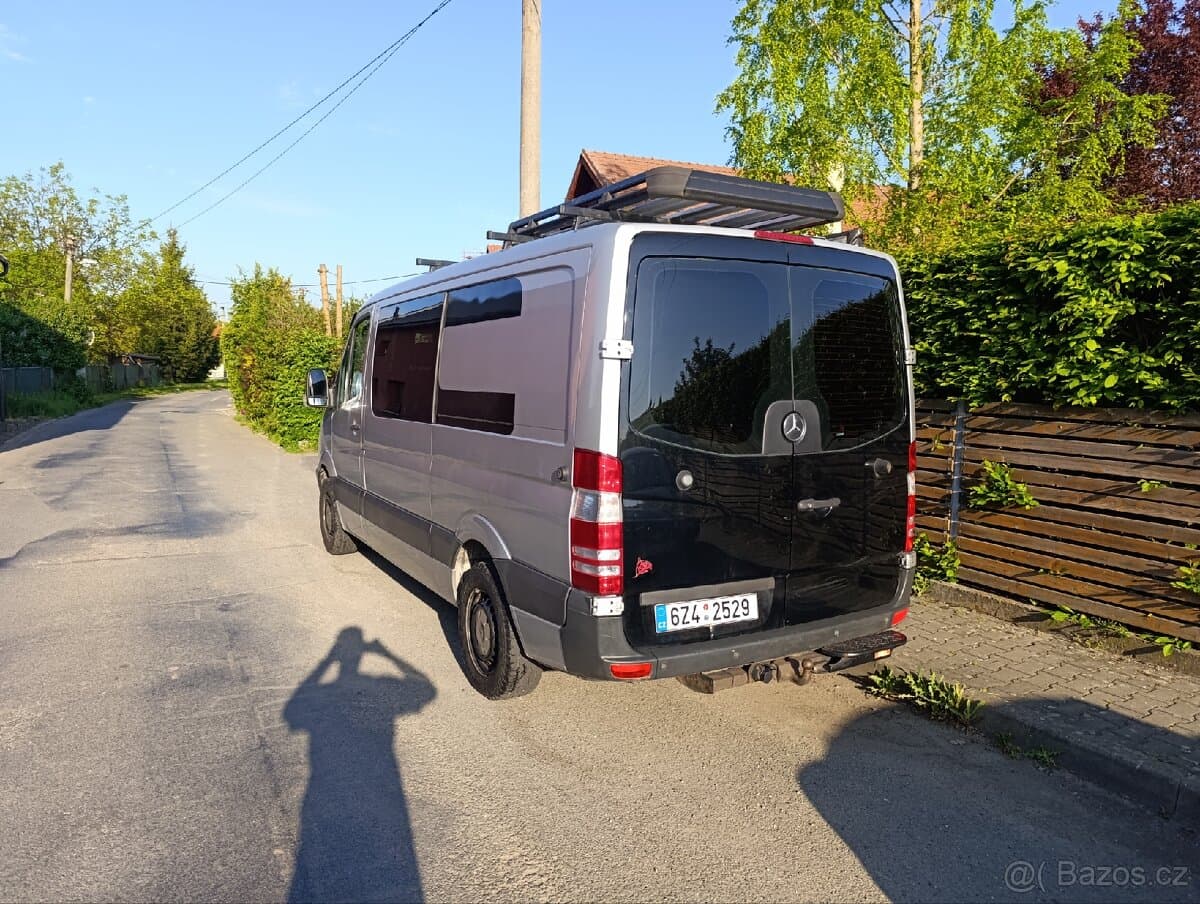 2011 Mercedes-Benz SPRINTER - 2