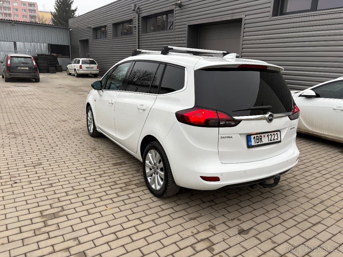 2017 Opel ZAFIRA - 2