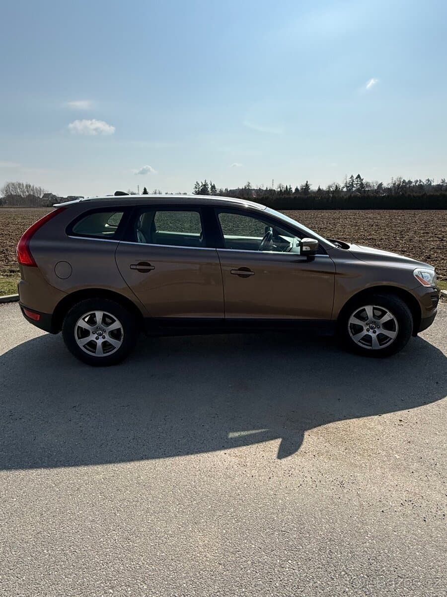 2010 Volvo XC60 - 2