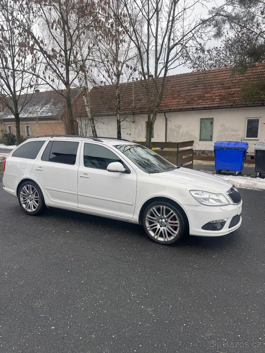2010 Škoda OCTAVIA - 2