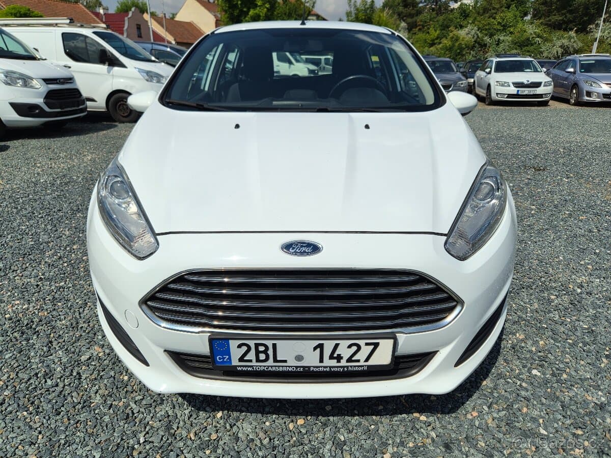 2015 Ford FIESTA - 2