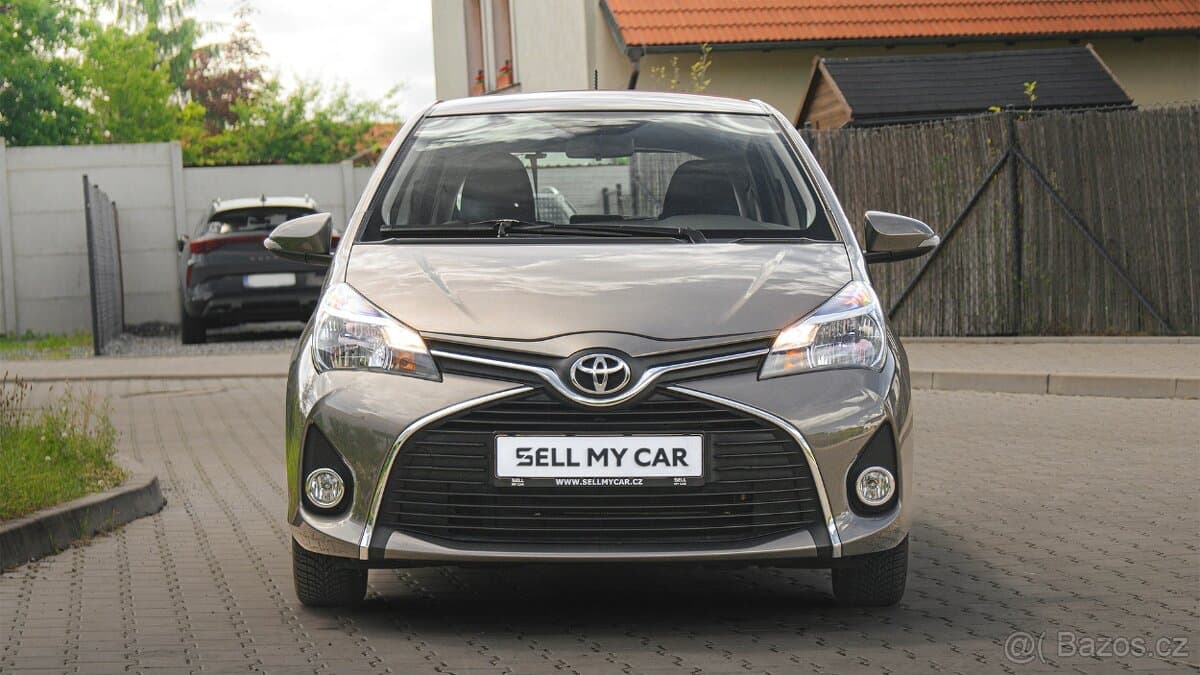 2017 Toyota YARIS - 2