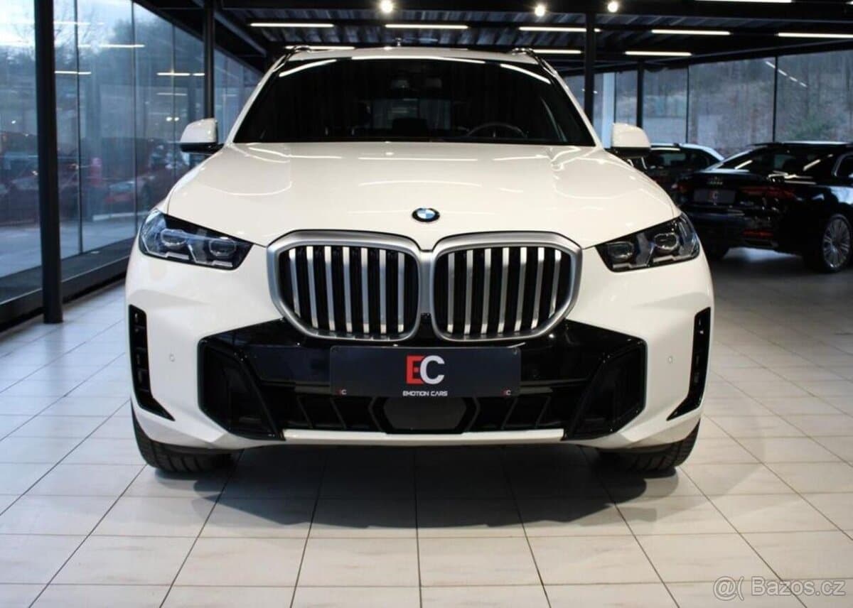 2024 BMW X5 - 2