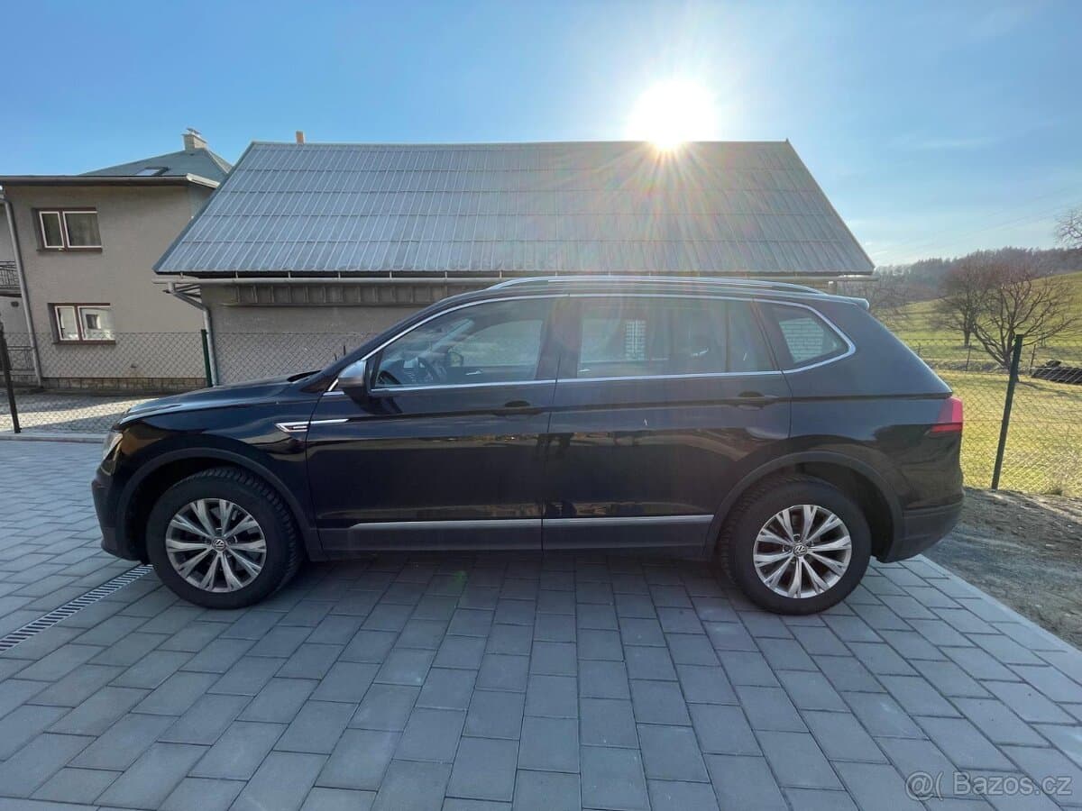 2019 Volkswagen TIGUAN - 2
