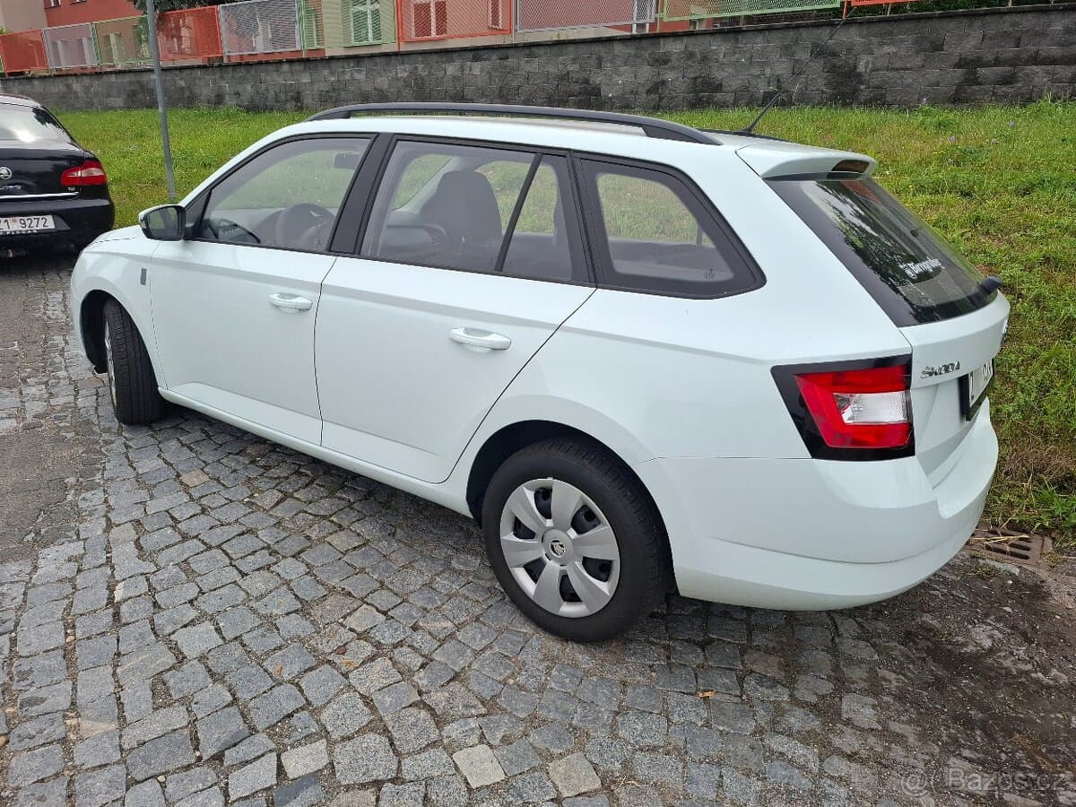 2015 Škoda FABIA - 2