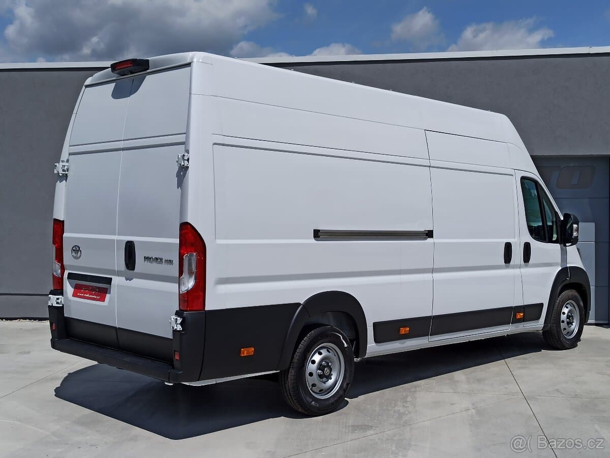 2025 Toyota PROACE - 2