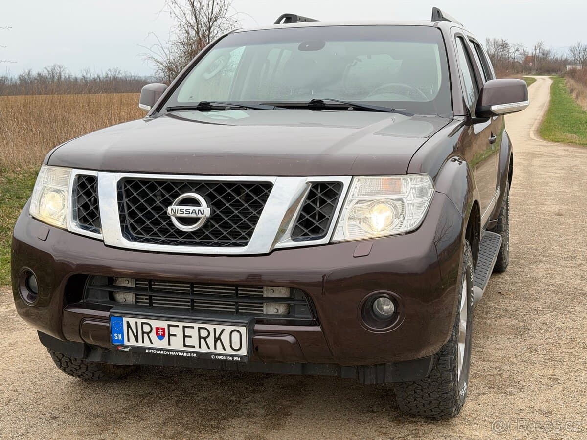 2012 Nissan PATHFINDER - 2