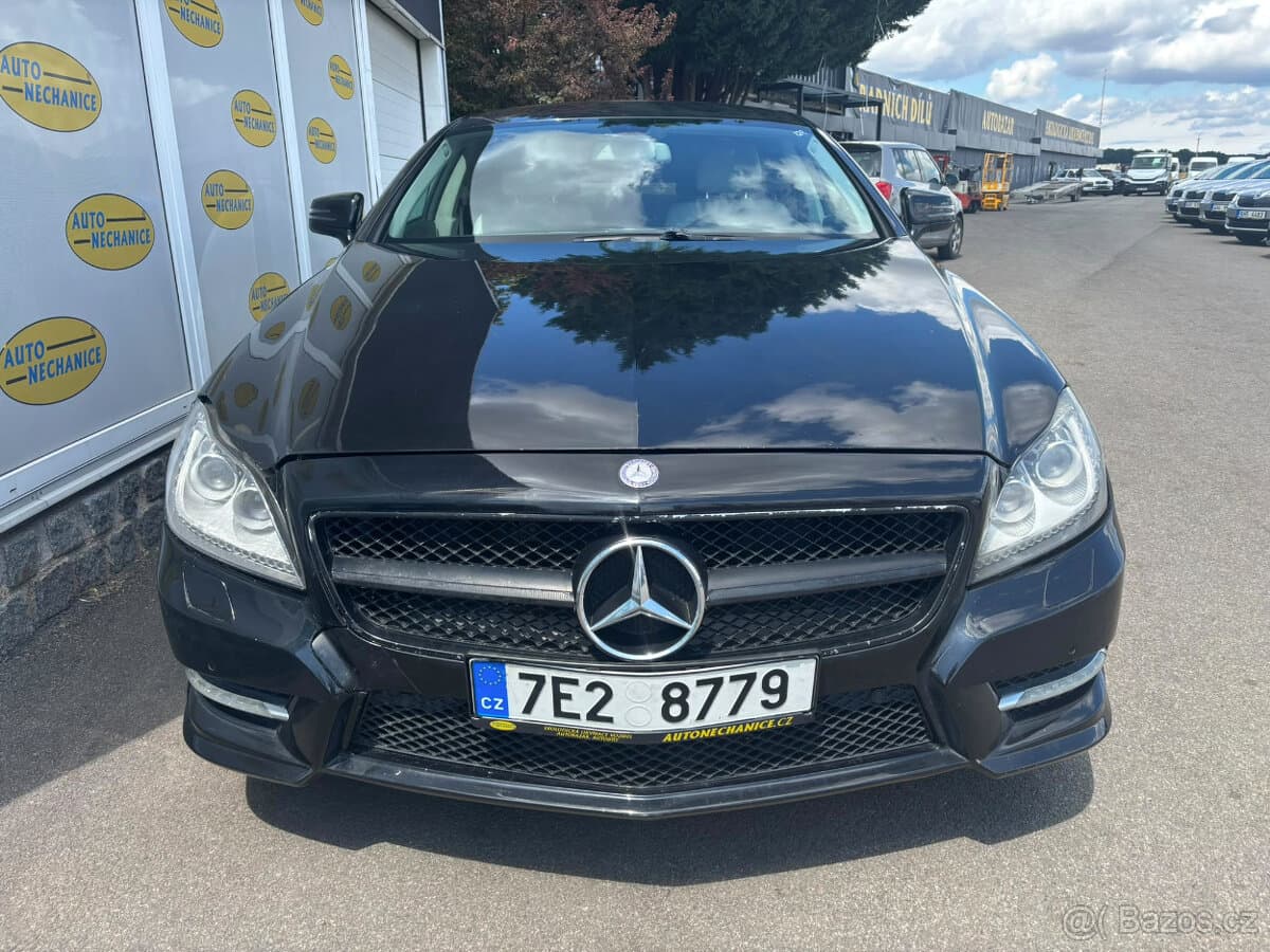 2011 Mercedes-Benz CLS - 2