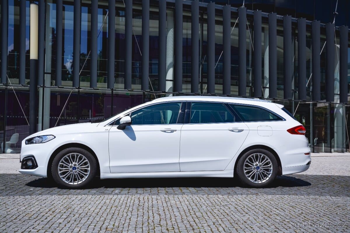 2021 Ford MONDEO - 2