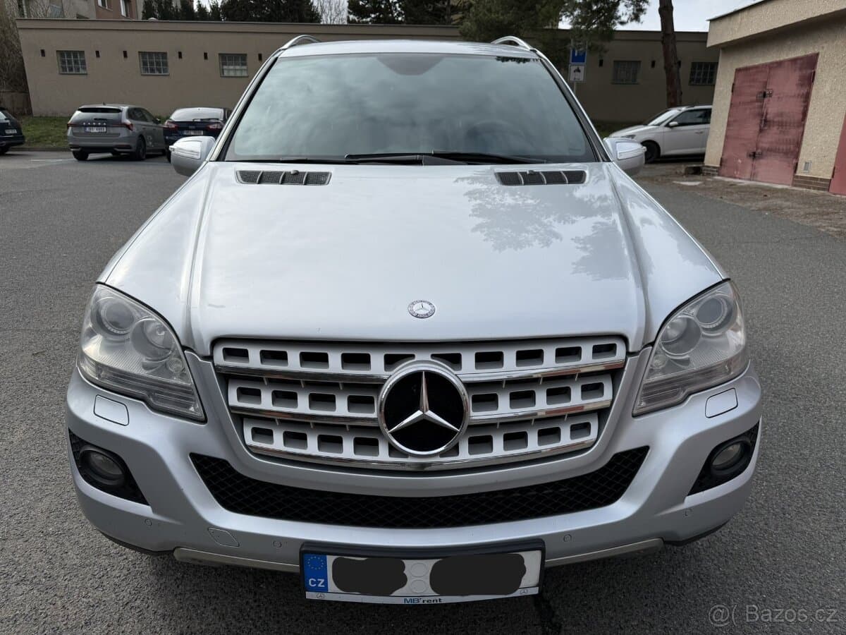 2010 Mercedes-Benz M-CLASS - 2