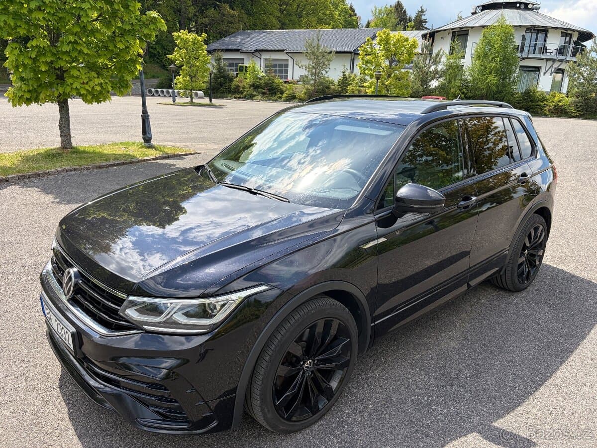 2021 Volkswagen TIGUAN - 2