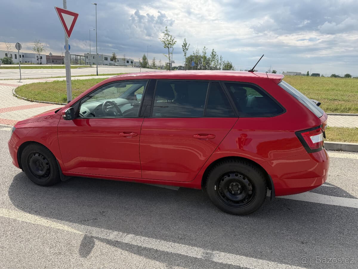 2015 Škoda FABIA - 2