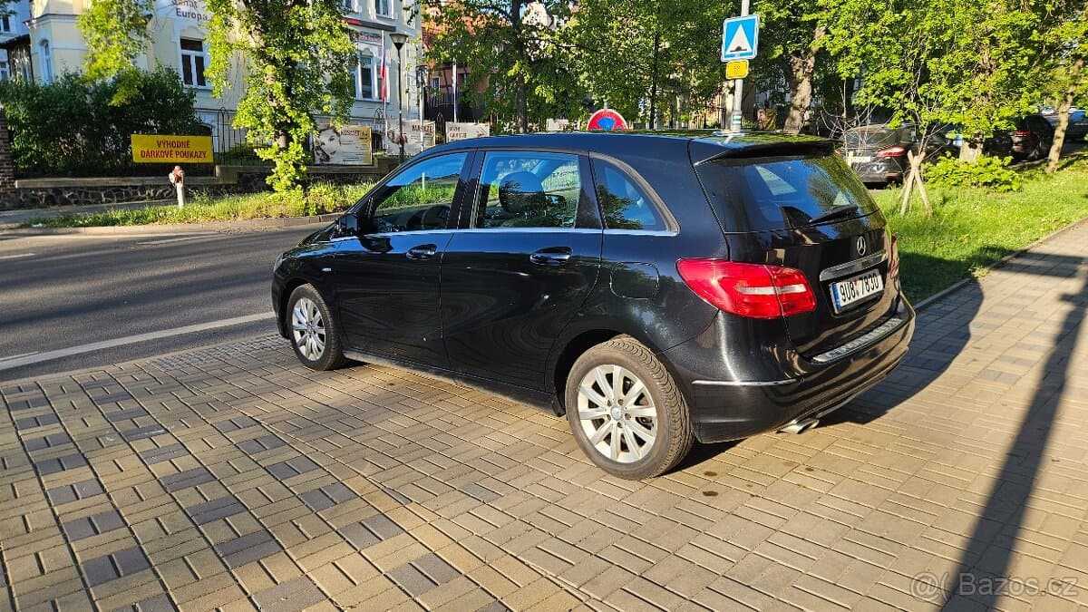 2014 Mercedes-Benz B-CLASS - 2